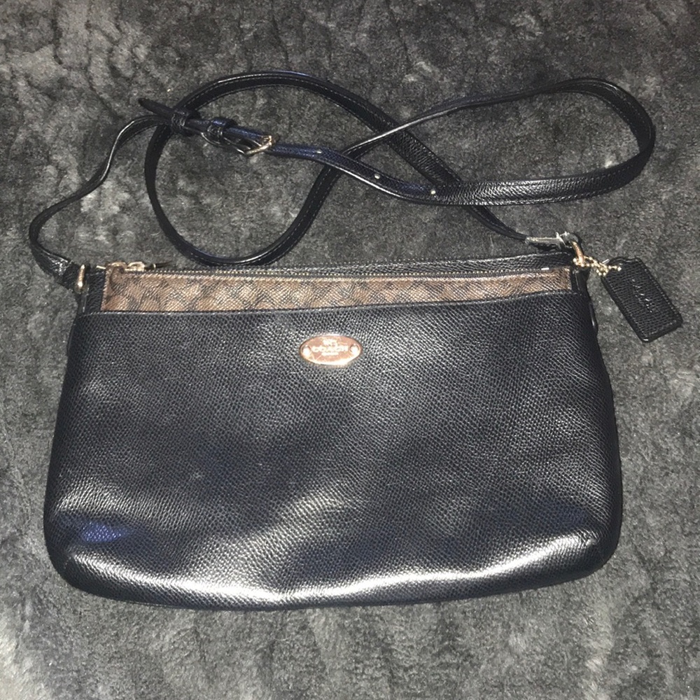 COACH shoulder bag